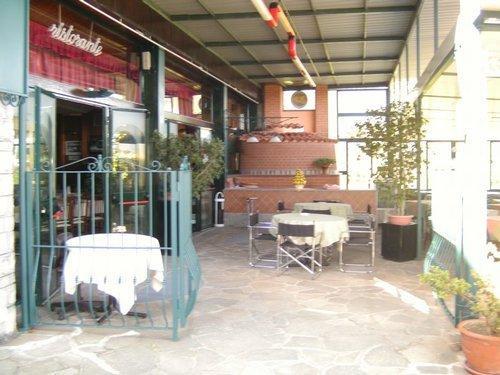 Albergo Ristorante Garden ริโวลิ ภายนอก รูปภาพ